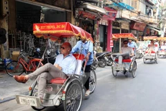 Aluvión de turistas en Hanoi en días feriados