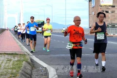 Cinco mil corredores participan en Maratón Internacional Da Nang 2017 
