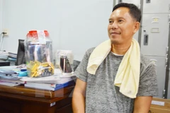Condena Vietnam a expolicía camboyano por tráfico ilegal de oro 