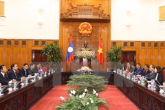 Vietnam y Laos por robustecer lazos en inspección partidista