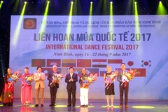 Clausuran en provincia vietnamita festival internacional de danza 2017