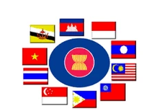 Realizan en Hanoi seminario por los 50 años de la ASEAN