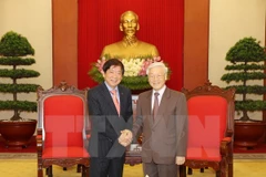 Vietnam fortalece nexos con partido gobernante de Singapur