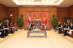 Presidente de Parlamento camboyano concluye visita a Vietnam 