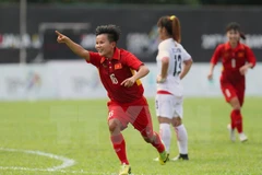 Equipo femenino de fútbol de Vietnam vence a Myanmar