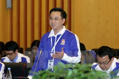 Debaten tareas de jóvenes vietnamitas en actividades voluntarias y cuarta revolución industrial 