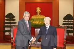 Líderes vietnamitas reciben a primer ministro de Sri Lanka