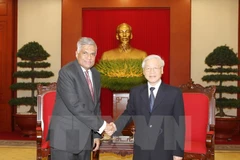Líderes vietnamitas reciben a primer ministro de Sri Lanka