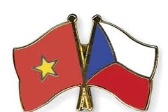 Veteranos en República Checa conmemoran aniversario de fundación del Ejército Popular de Vietnam 