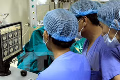  Asociación público-privada: oportunidad y desafío para sector vietnamita de salud