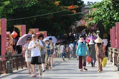Malasia impulsa atracción de turistas chinos