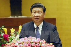 Presidentes de China y Filipinas dialogan sobre asuntos regionales y bilaterales