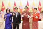 El presidente vietnamita, Luong Cuong, y su esposa ofrecieron un solemne banquete en honor del Rey Jigme Khesar Namgyel Wangchuck de Bután y su Reina. (Fuente: VNA)