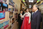 El secretario general del Partido Comunista de Vietnam, To Lam, visita el jardín de infancia Kieng Sang. (Fuente: VNA)