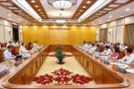 El presidente de la Asamblea Nacional de Vietnam, Tran Thanh Man, en un encuentro de trabajo con las autoridades del Comité Partidista de Lai Chau. (Fuente: VNA)