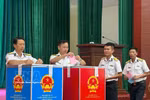 En el colegio electoral n.º 20, Brigada 957, Región 4 de la Armada (con base en la provincia de Khanh Hoa). (Foto: VNA)