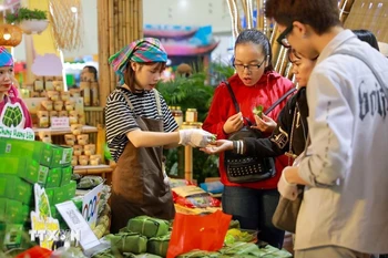 Feria de Primavera 2026 abre oportunidades para empresas privadas y hogares comerciales (Foto: VNA)
