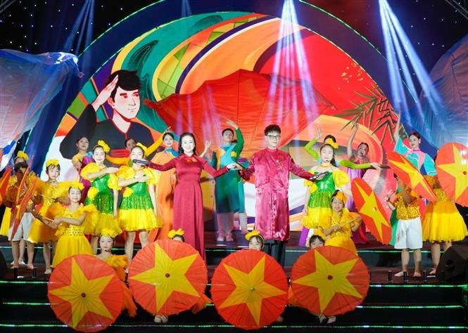 Un espectáculo del evento (Fuente: VNA)