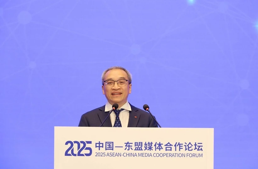 El viceministro de Cultura, Deportes y Turismo de Vietnam, Phan Tam, pronuncia un discurso en el foro (Fuente: VNA)
