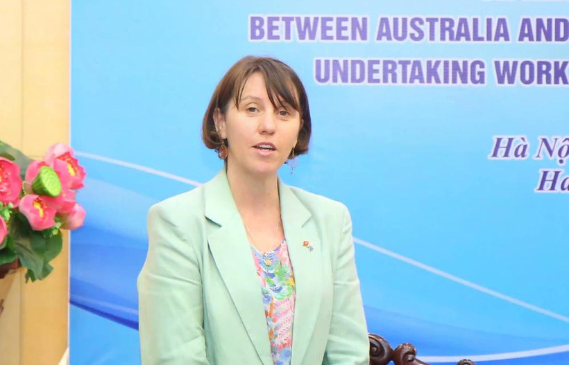 Renee Deschamps, encargada de negocios de la embajada de Australia en Hanoi. (Fuente: VNA)