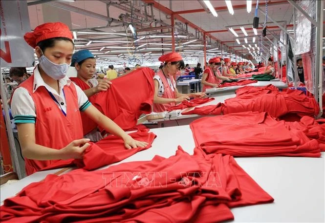 Una fábrica textil en Vietnam que exporta sus productos a Estados Unidos (Fuente: VNA)