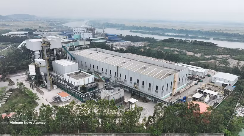 Foto ilustrativa: La planta de valorización energética de residuos Thang Long - Bac Ninh (Fuente: VNA)