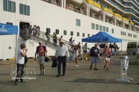 Los turistas del crucero empiezan su paseo por Ciudad Ho Chi Minh (Fuente: sggp.org.vn)