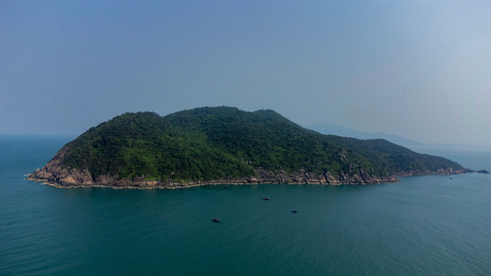 Vista panorámica de la isla de Son Cha (ciudad de Da Nang) desde arriba. (Foto: VNA)