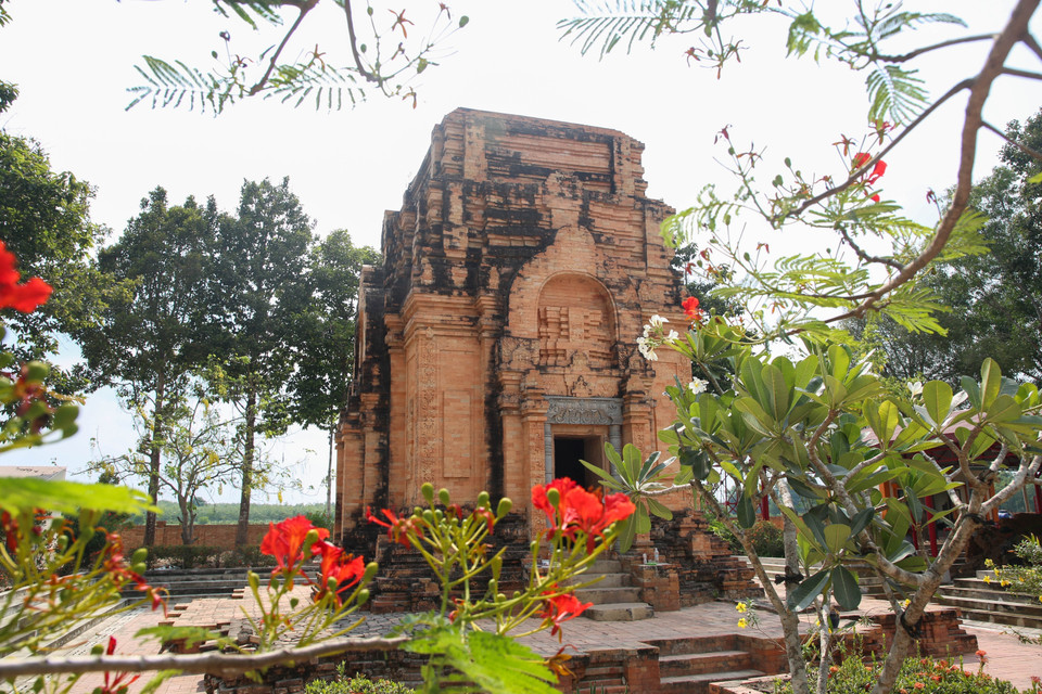 La Torre Chot Mat, reliquia histórica nacional. Foto: VNA
