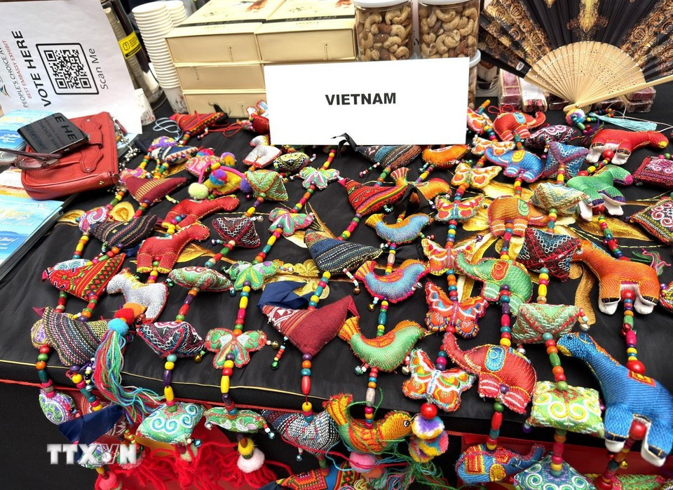 Artesanía vietnamita única. (Foto: VNA)