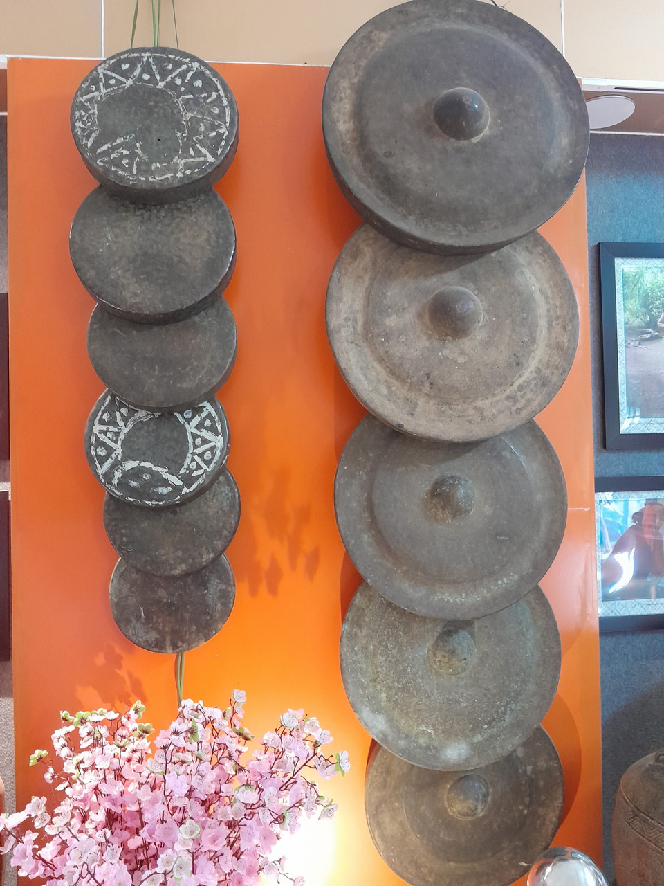 Los gongs son instrumentos musicales típicos del pueblo S’tieng. (Foto: VNA)