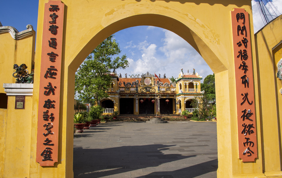 La Casa Comunal de Hiep Ninh es una de las dos casas comunales que pertenecen al patrimonio histórico nacional del barrio de Tan Ninh, provincia de Tay Ninh. Foto: VNA