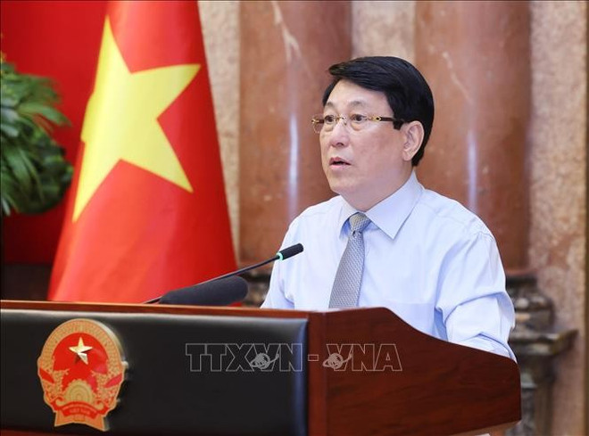 El presidente Luong Cuong habla en la reunión. (Foto: VNA) cuong-10625a.jpg