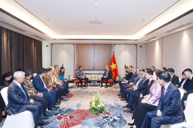 vna-potal-tong-bi-thu-to-lam-tiep-chu-tich-phong-thuong-mai-va-cong-nghiep-indonesia-7903076.jpg