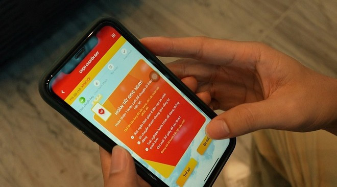 La tecnología de identificación biométrica (eKYC) está integrada en VNeID. (Foto: vietjetair.com) a1-13.jpg
