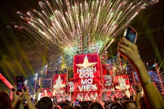 El gran concierto organizado por la Televisión Nacional de Vietnam (VTV). Foto: VNA nhac-hoi.jpg