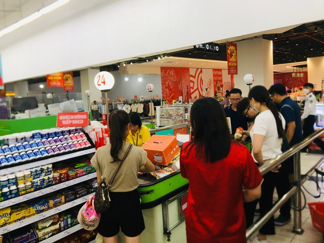 Los precios de la carne de cerdo aumentaron un 12,49%, contribuyendo con 0,42 puntos porcentuales, y los del arroz un 0,97%, contribuyendo también con una pequeña parte al aumento general. (Foto: Vietnam+) z5958708506159-eec21fb71732b63c81953731b9378e42.jpg