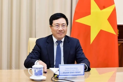 Vicepremier vietnamita destaca resultados de integración internacional en política, seguridad y defensa