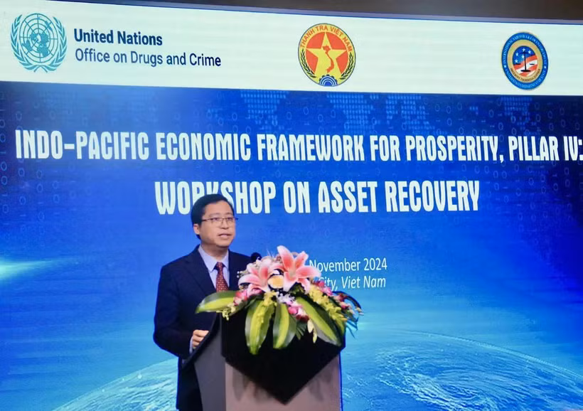 El inspector general adjunto del Gobierno de Vietnam, Duong Quoc Huy, habla en el evento. (Fuente: VNA)