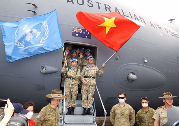 Más de 800 oficiales vietnamitas participan en operaciones de paz de ONU. (Fuente:VNA)