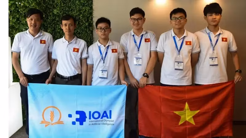 El equipo Vietnam 1 de la escuela secundaria para superdotados de Hanoi - Amsterdam. (Fuente: nhandan.vn)