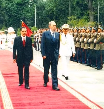 tham-vn-nam-2003.jpg