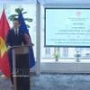 El embajador Do Hung Viet habla en la cita (Fuente: VNA)