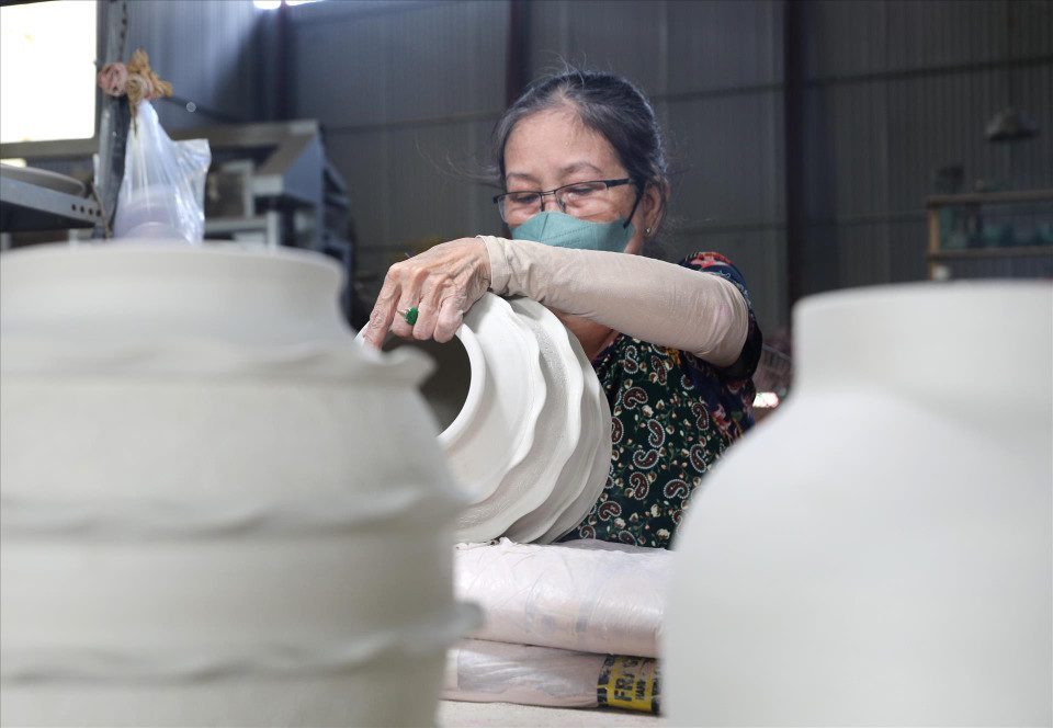 Para describir las características típicas de la cerámica de Bien Hoa, es necesario considerar varios factores. (Foto: VNA)