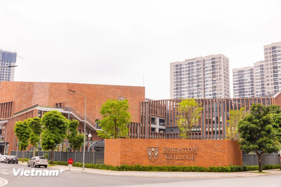 Brighton College Vietnam es el séptimo campus de Brighton College, la primera escuela privada en el condado Sussex, Reino Unido. Brighton College tiene una historia de casi 200 años y es uno de los sistemas de educación general más prestigiosos del país europeo. (Foto: VNA)