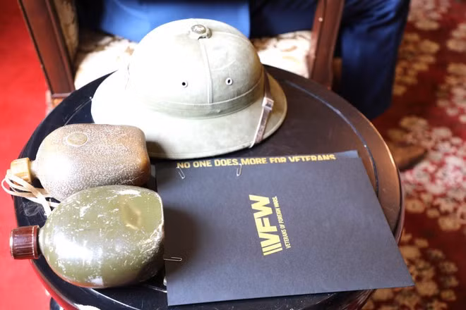 vna-potal-tiep-nhan-ky-vat-chien-tranh-do-phia-my-cung-cap-8155328.jpg