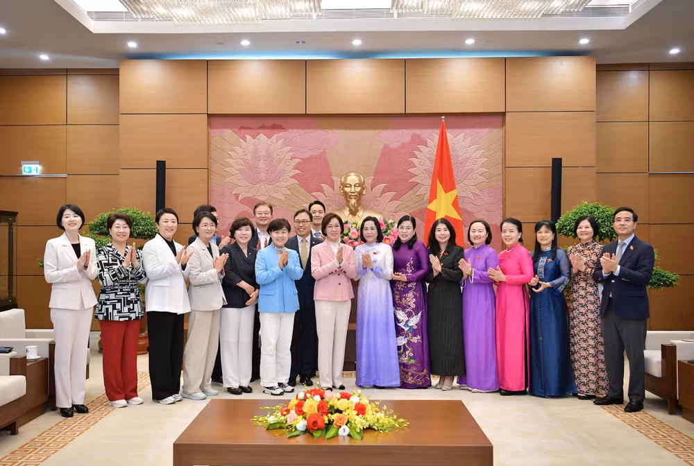 pchqh-nguye1bb85n-the1bb8b-thanh-ve1bb9bi-cc3a1c-c491e1baa1i-bie1bb83u-hai-nc6b0e1bb9bc.jpg