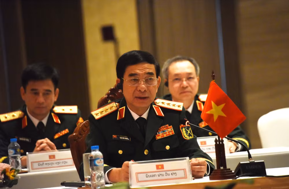 vna-potal-viet-nam-lao-campuchia-tang-cuong-quan-he-huu-nghi-truyen-thong-lang-gieng-tot-dep-8341271.jpg