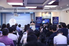 Ceremonia de presentación del informe "Economía de IA de Vietnam 2025", celebrada el 12 de junio. (Foto: Vietnam+)