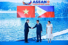 El presidente Ferdinand Romualdez Marcos Jr., recibe al primer ministro Le Minh Hung en la 48.ª Cumbre de la ASEAN. Foto: VNA